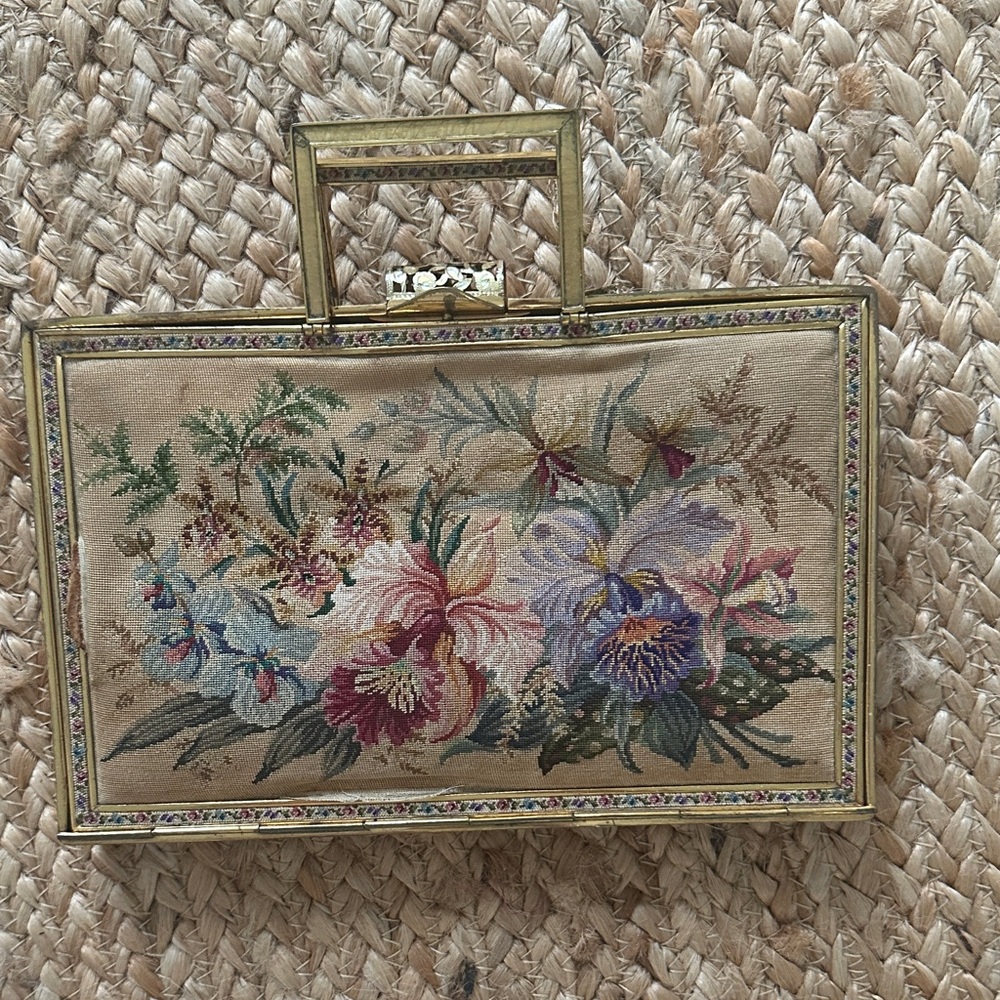Museum piece - very Antique- Victorian? - Floral Tapestry Handbag